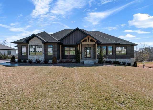 Property at 1085 Drakes Ridge Ln, Bowling Green, KY 42103, 4 beds, 5 baths