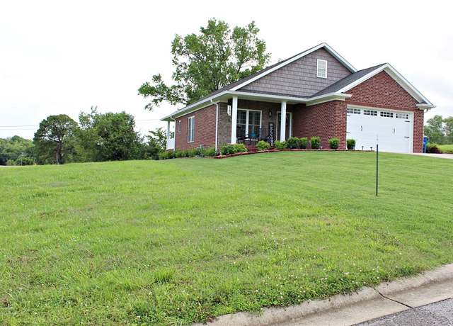 Property at 109 Pin Seeker Way, Glasgow, KY 42141, 3 beds, 2 baths