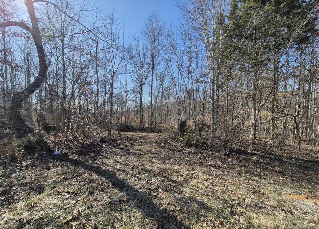 Property at 10 Preston Sullivan Rd, Columbia, KY 42728