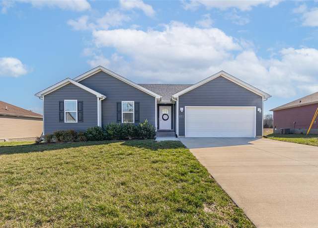 Property at 692 Northridge Dr, Bowling Green, KY 42101, 4 beds, 2 baths