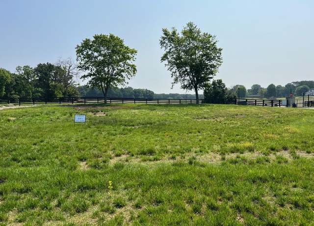 Property at 154 Three Par Ct, Bowling Green, KY 42103