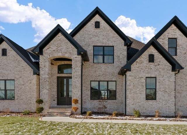 Property at 3056 Gablewood Ave, Bowling Green, KY 42101, 5 beds, 3.5 baths