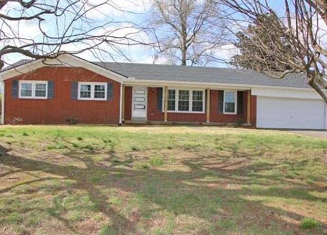 Property at 15 Southwest Cir, Scottsville, KY 42164, 3 beds, 2 baths