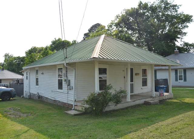 Property at 204 Mckenna St, Glasgow, KY 42141, 2 beds, 1 bath
