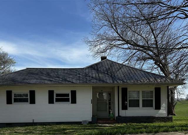 Property at 101 Hiseville Coral Hill St, Glasgow, KY 42141, 2 beds, 1.5 baths