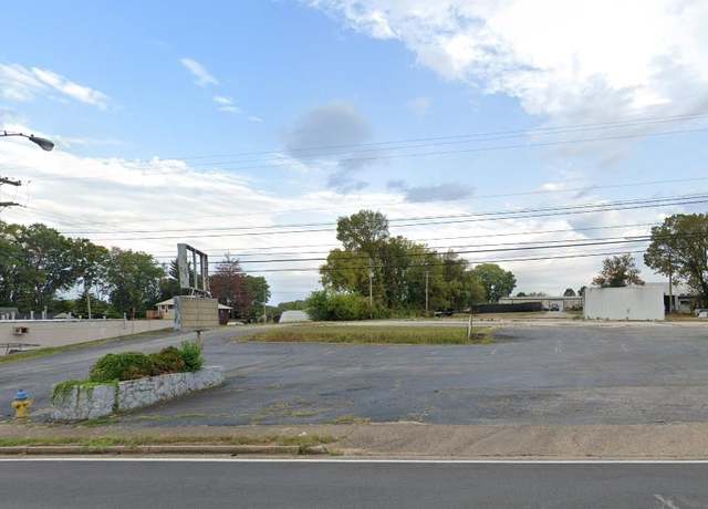 Property at 1491 River St, Bowling Green, KY 42101