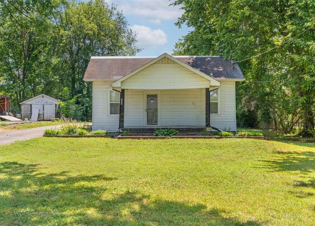 Property at 1252 Oliver St, Bowling Green, KY 42104, 2 beds, 1 bath
