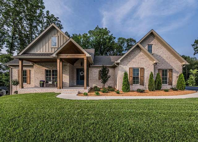 Property at 226 Crabtree Ln, Bowling Green, KY 42103, 4 beds, 2 baths