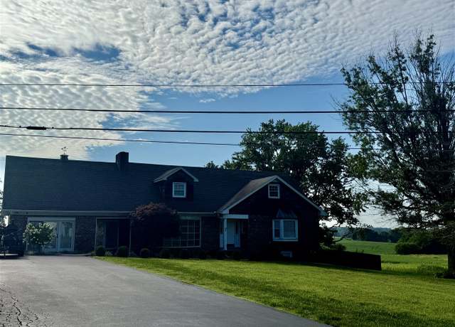 Property at 1636 Pritchardsville Rd, Glasgow, KY 42141, 4 beds, 3 baths