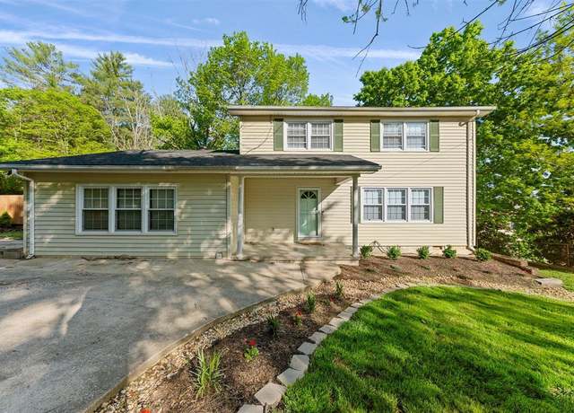 Property at 115 W Jackson St, Brownsville, KY 42210, 5 beds, 2.5 baths