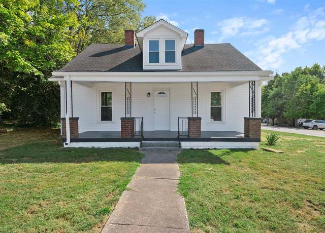 Property at 629 Jackson St, Franklin, KY 42134, 3 beds, 2.5 baths