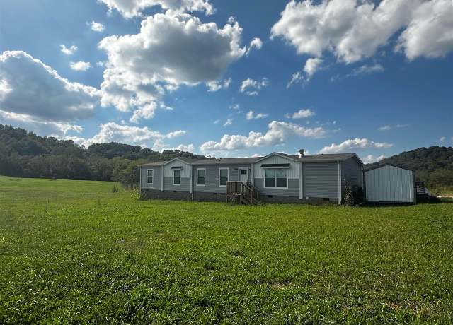 Property at 3265 Chaumount Rd, Park City, KY 42160, 4 beds, 2 baths
