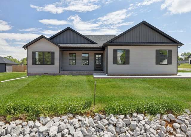 Property at 101 Skylar Dr, Auburn, KY 42206, 3 beds, 2 baths