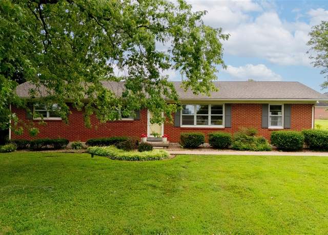 Property at 545 Old Scottsville Rd, Bowling Green, KY 42103, 3 beds, 1 bath