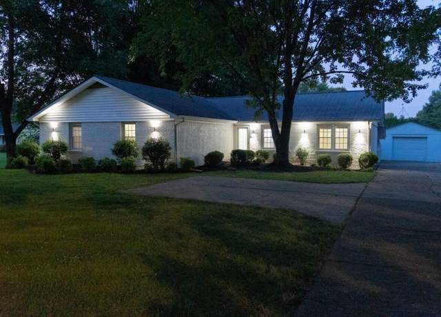 Property at 940 Cave Mill Rd, Bowling Green, KY 42104, 3 beds, 2 baths