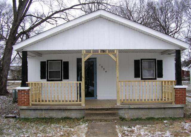 Property at 1324 Stubbins St, Bowling Green, KY 42101, 2 beds, 1 bath
