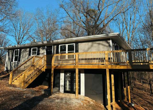 Property at 649 Old Drake Temperance Rd, Bowling Green, KY 42104, 3 beds, 2 baths