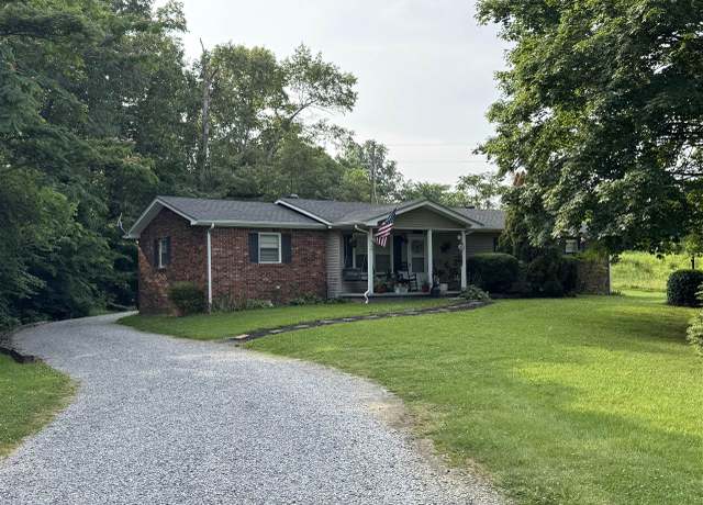 Property at 1683 Walnut Hill Rd, Scottsville, KY 42164, 3 beds, 2 baths