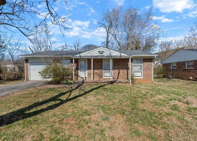 Property at 1408 Clayton Ct, Bowling Green, KY 42104, 3 beds, 1 bath