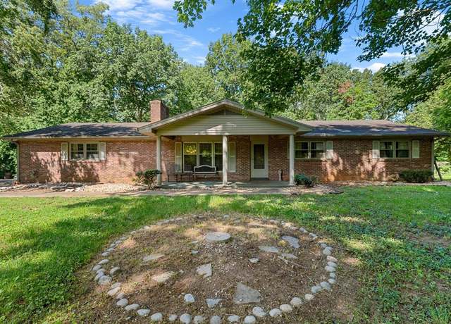Property at 1619 Greenhill Rd, Bowling Green, KY 42103, 3 beds, 2 baths