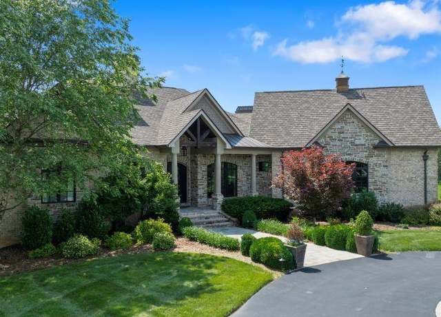Property at 345 Fordes Crossing Dr, Bowling Green, KY 42103, 5 beds, 4.5 baths