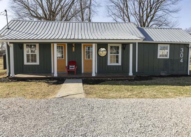 Property at 304 Quigley St, Cave City, KY 42127, 2 beds, 1 bath