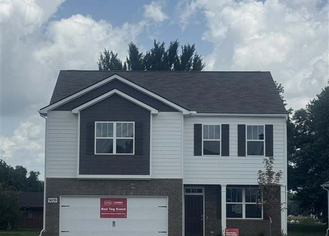 Property at 9039 Bluestem Cir, Bowling Green, KY 42104, 4 beds, 2.5 baths