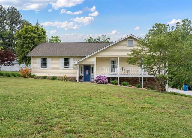 Property at 201 Golf Course Ests, Glasgow, KY 42141, 4 beds, 3 baths