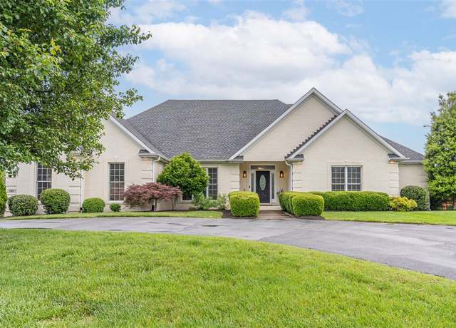 Property at 180 Talbott Dr, Bowling Green, KY 42103, 3 beds, 2.5 baths