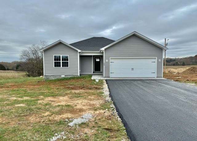 Property at 1604 Mt Olivet Girkin Rd, Bowling Green, KY 42101, 3 beds, 2 baths