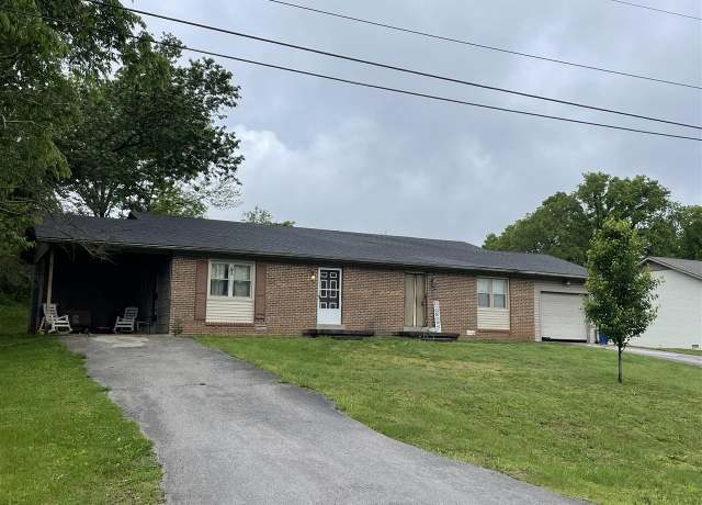 Property at 145 Maria Dr, Bowling Green, KY 42101, 4 beds, 2 baths