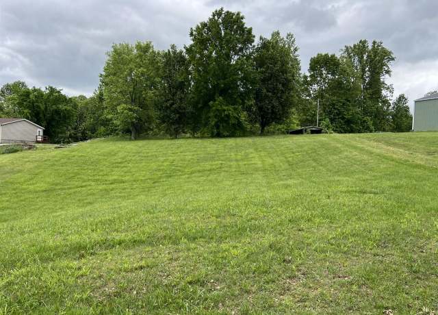 Property at 704 Pope Rd, Scottsville, KY 42164