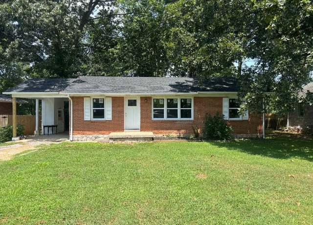 Property at 1249 Oliver St, Bowling Green, KY 42104, 3 beds, 1 bath