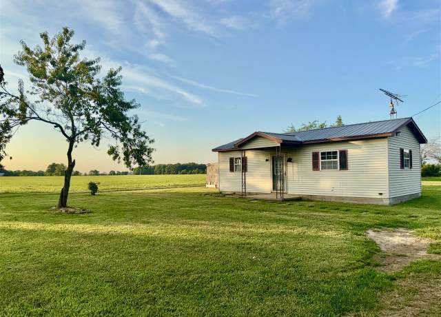 Property at 1310 Kingsford Rd, Russellville, KY 42276, 1 bed, 1 bath