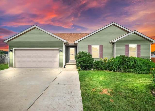 Property at 435 Fairbanks Ave, Bowling Green, KY 42101, 4 beds, 2 baths
