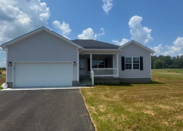 Property at 77 Garden Way, Smiths Grove, KY 42171, 3 beds, 2 baths