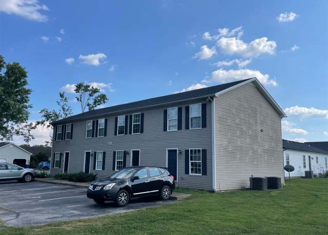 Property at 374 Kenlee Cir, Bowling Green, KY 42101, 8 beds, 6 baths