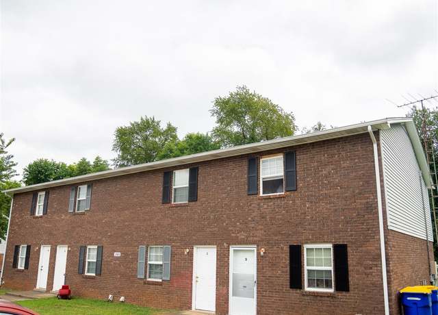Property at 1280 Barnwood Ct, Bowling Green, KY 42104, 8 beds, 6 baths