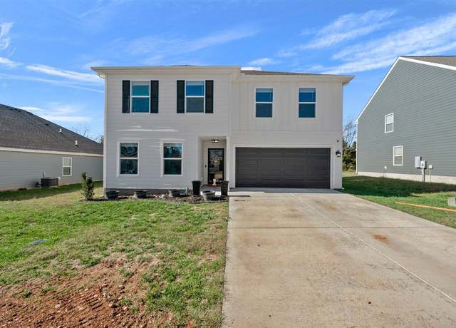 Property at 3163 White Ash St, Bowling Green, KY 42101, 5 beds, 2.5 baths