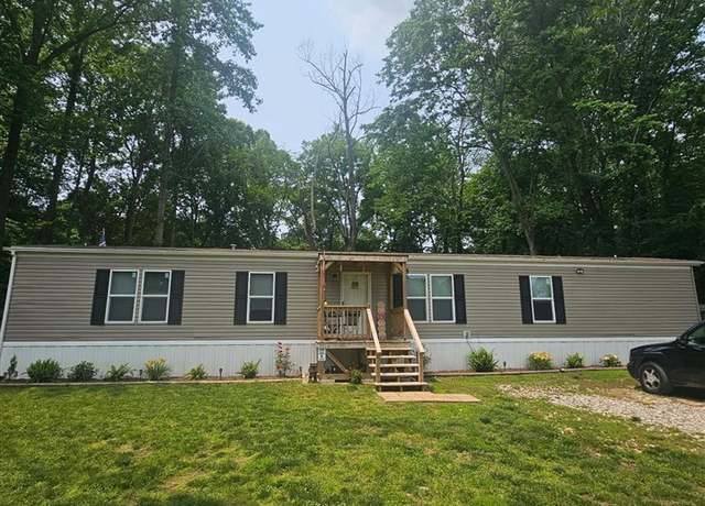 Property at 82 Mustang Dr, Scottsville, KY 42164, 3 beds, 2 baths