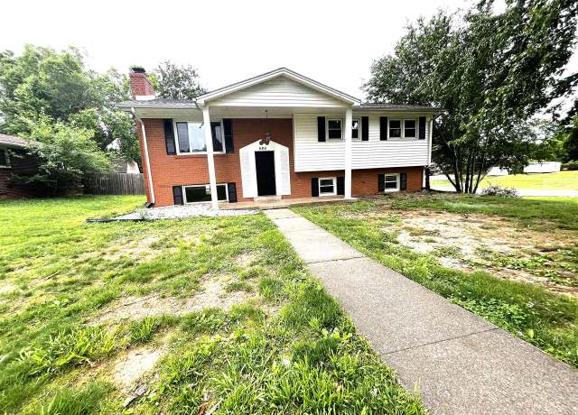 Property at 480 Iroquois Ave, Bowling Green, KY 42103, 5 beds, 2 baths