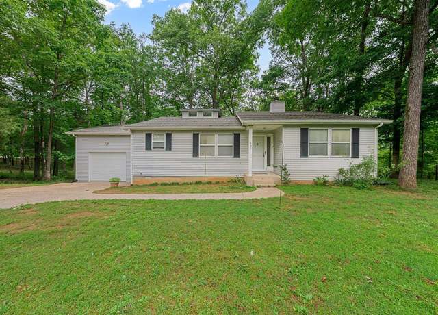 Property at 650 Hacienda Dr, Bowling Green, KY 42101, 3 beds, 2 baths