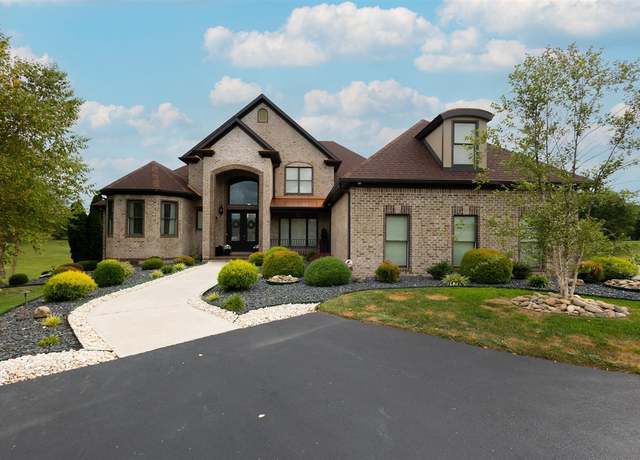 Property at 1013 Montclair Ct, Bowling Green, KY 42103, 6 beds, 4.5 baths