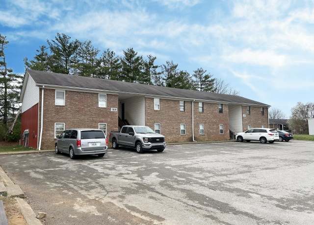 Property at 999 & 1009 Bryant Way, Bowling Green, KY 42103, 5 beds, 2 baths