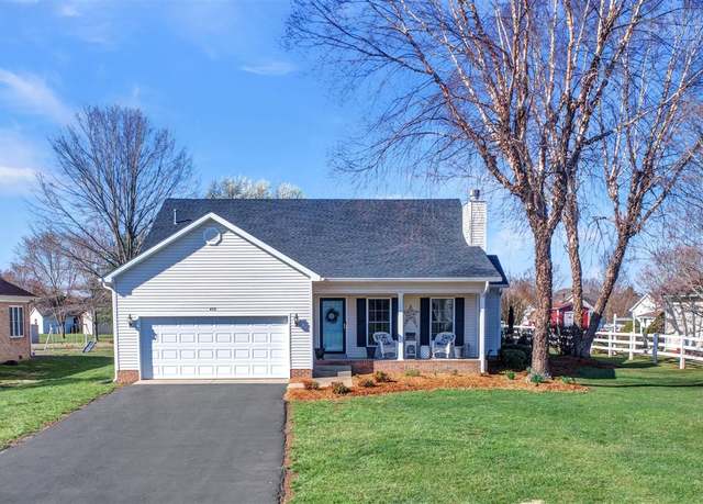 Property at 409 Herman Ave, Bowling Green, KY 42104, 3 beds, 2 baths