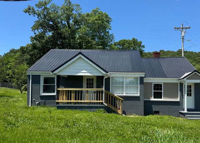 Property at 1214 W 9th St, Russellville, KY 42276, 4 beds, 2 baths