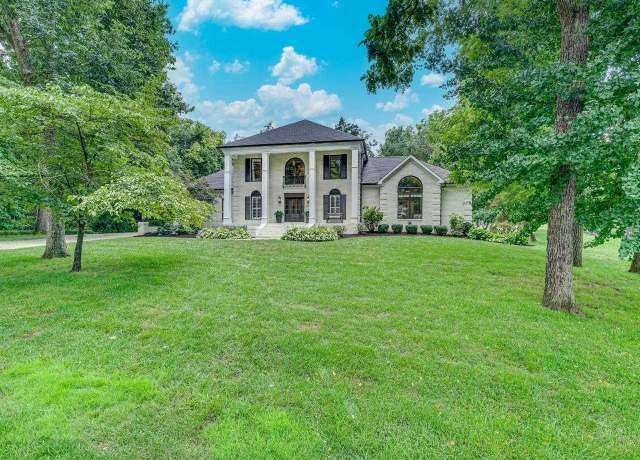 Property at 2072 Quail Run Dr, Bowling Green, KY 42104, 4 beds, 4 baths