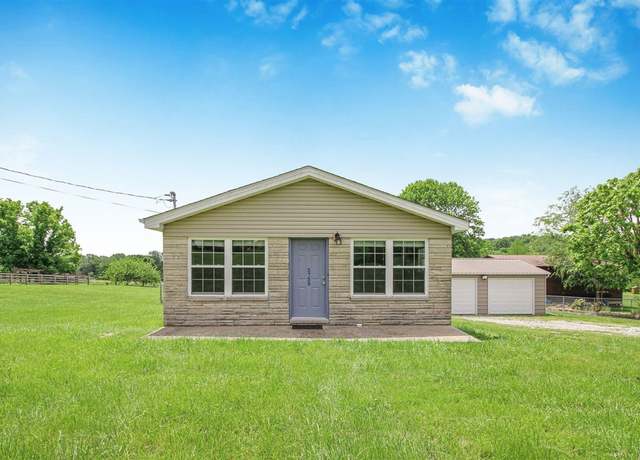 Property at 5759 Burkesville Rd, Glasgow, KY 42141, 2 beds, 1 bath