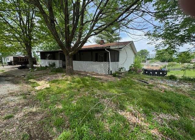 Property at 1939 Franks Mill Rd, Glasgow, KY 42141, 4 beds, 2 baths