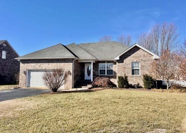 Property at 812 Champion Dr, Franklin, KY 42134, 3 beds, 2 baths